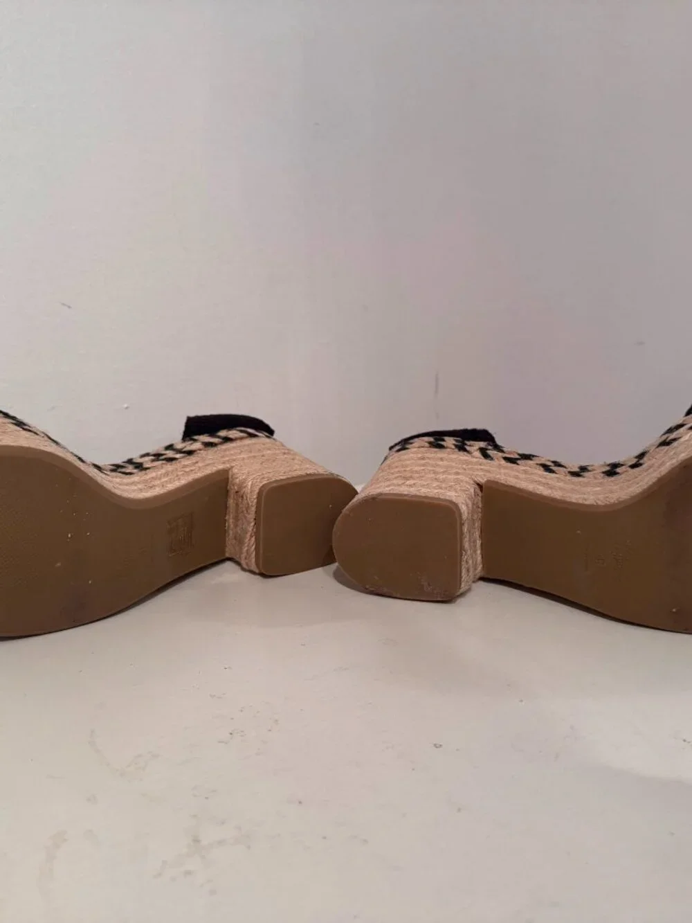 NWT GORGEOUS CASTANER XIA PLATFORM ESPADRILLES Black & Cream - Size 10 US/ EU 41